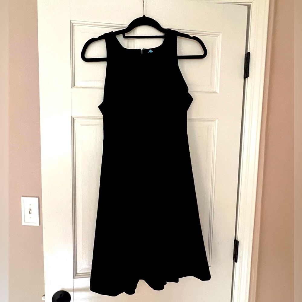 Banana Republic Black Fit and Flare Sleeveless Dress size 6